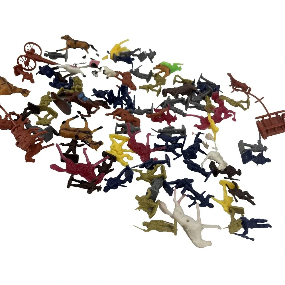 Vintage 1950s Cowboys Indians & Soldiers Plastic Toy Lot of 82 Miniature